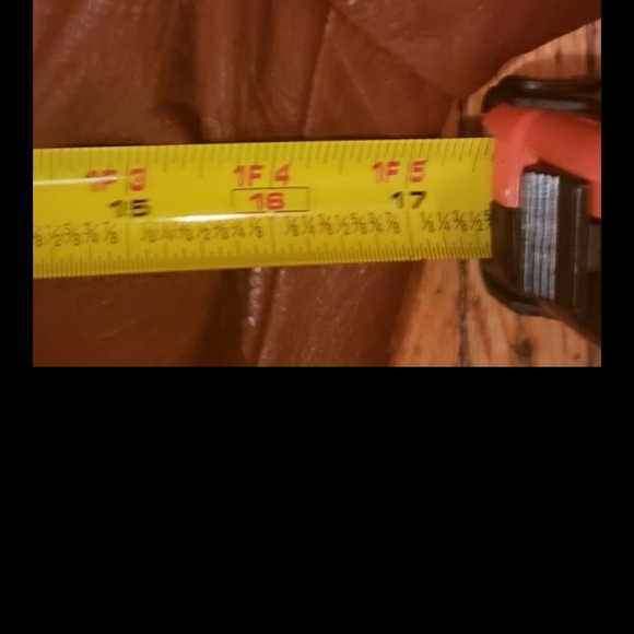 Vintage Trenchcoat - Picture 10 of 16